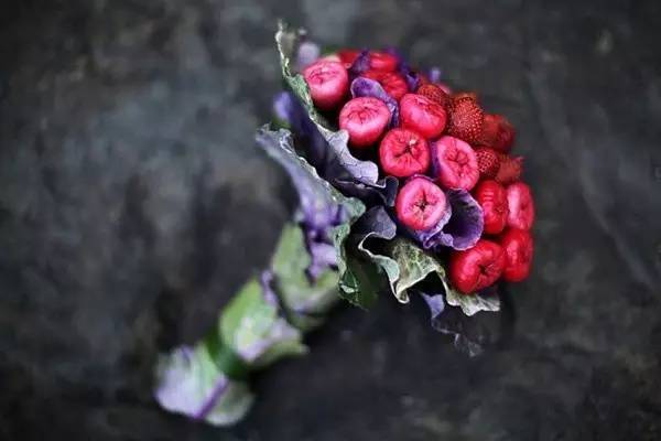 用吃不完的蔬果做絕美插花