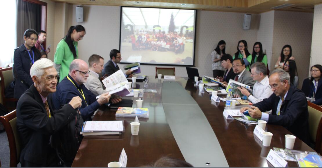 全國園林學(xué)子爭當園冶高峰論壇志愿者