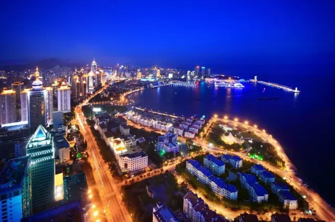 國家中心城市 靠“搶”就能得到嗎?