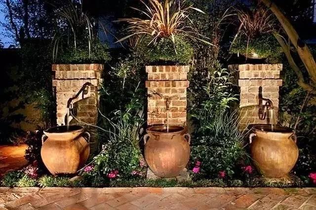 園林水景設(shè)計(jì)營造出浪漫情趣