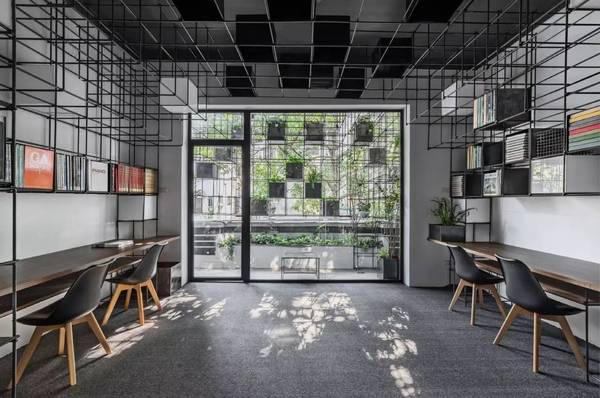 城市生態陽臺辦公空間設計