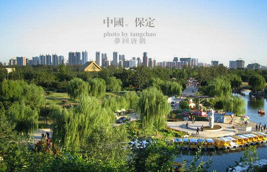 保定市園林局—園林綠化美環境 綠樹紅花映古城