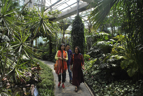 中國風景園林網員工到世界花卉大觀園感受春光