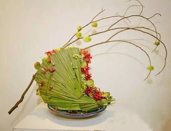 東方插花三大原則,構(gòu)圖表現(xiàn)形式和十三要訣