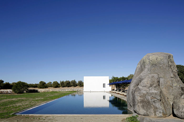 設計師匠心獨運 原始農場變身到豪華度假村