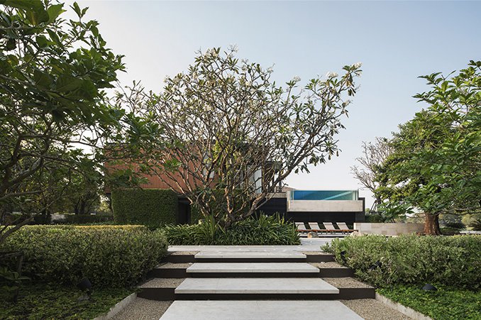 泰國曼谷拉卡班J住宅區(qū)景觀設(shè)計案例賞析