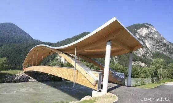 創(chuàng)意橋梁設(shè)計(jì)帶來(lái)獨(dú)特的城市風(fēng)景