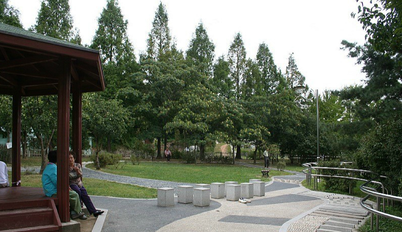 空軍學校的象征——波拉美公園