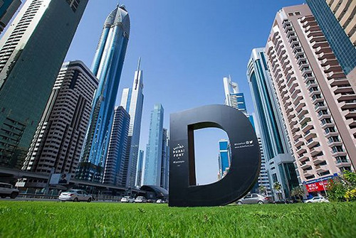 迪拜推出城市字體 把它們變成一道城市風景