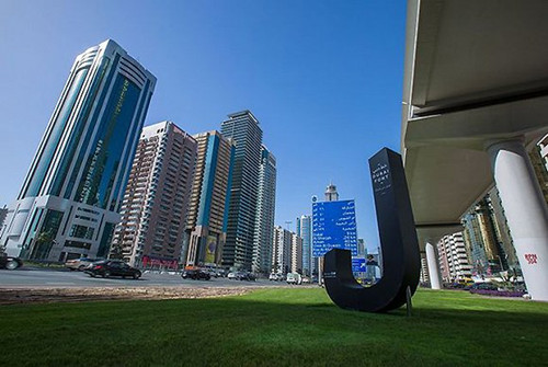 迪拜推出城市字體 把它們變成一道城市風景