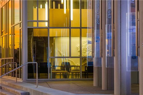 美國首個凈零能耗建筑:辛辛那提三區警局