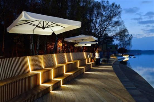 如何使用木材增添園林景觀情趣