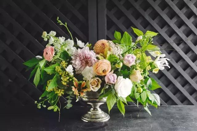 插花藝術：俄羅斯風情插花捧花（組圖）