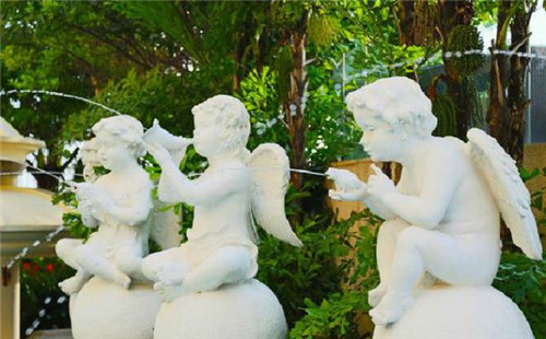 用流動藝術展現水滴之美