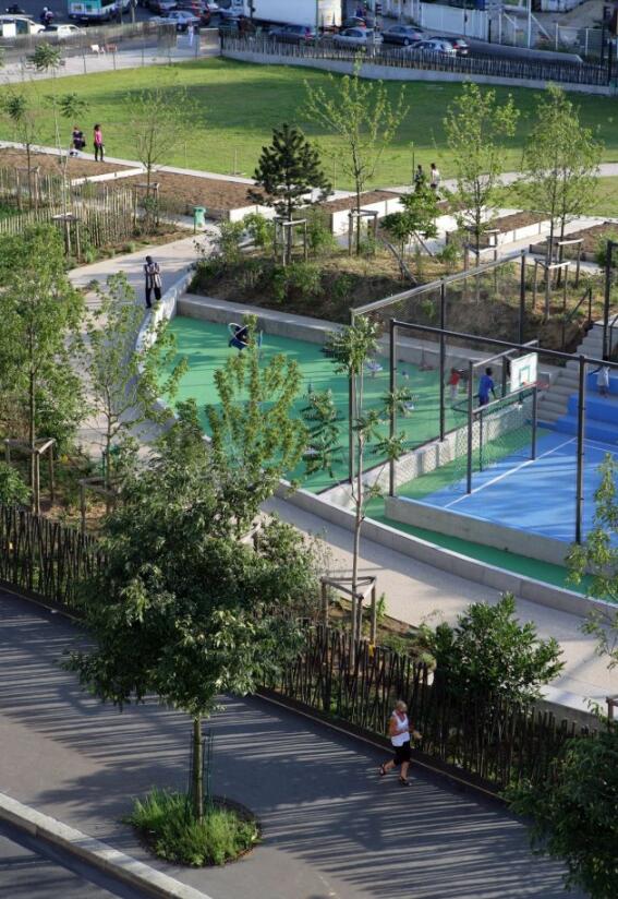 雨水花園經典案例：Serge Gaingourg花園