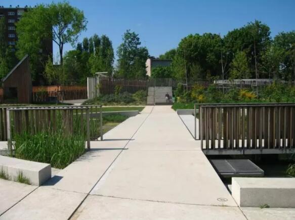 雨水花園經典案例：Serge Gaingourg花園