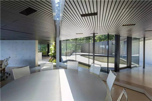 隱于自然的創(chuàng)意別墅設(shè)計(jì)