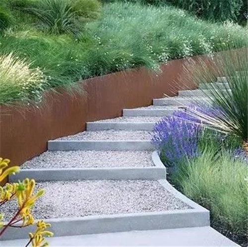 坡地庭院,別具一格的美