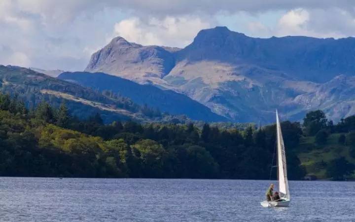 別讓大量興起的旅游建筑破壞了鄉(xiāng)村景觀