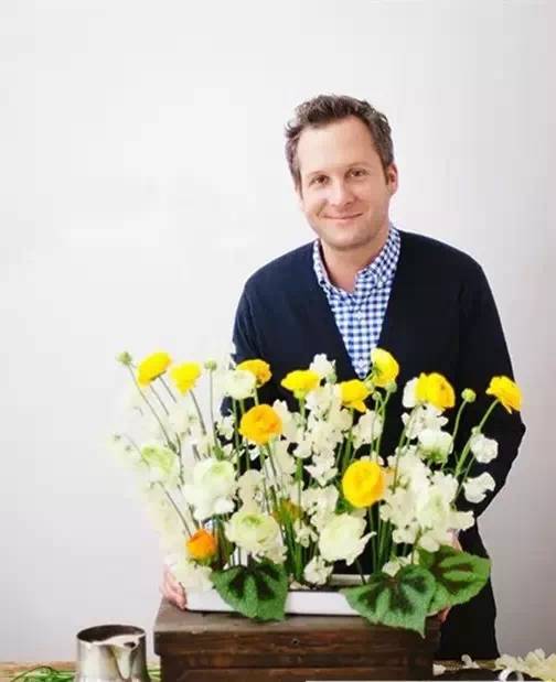 DIY插花把生活點(diǎn)綴得那么美