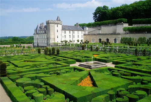 法式園林景觀設計發展歷程及特征