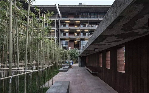 挑戰(zhàn)未來的社區(qū)生活模式