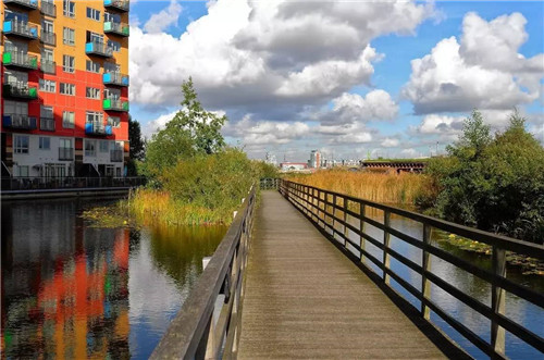 挑戰(zhàn)未來的社區(qū)生活模式