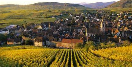 旅游小鎮(zhèn)景區(qū)化打造的4種經(jīng)典模式