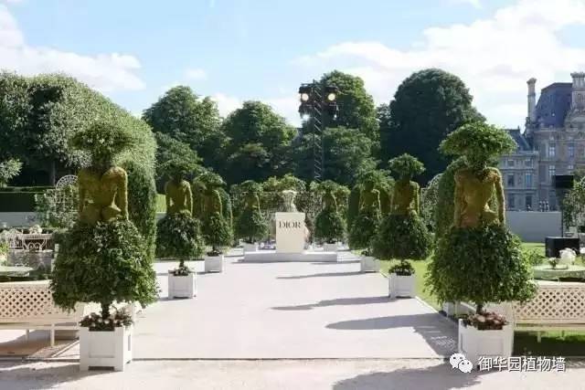 Dior70周年展，植物墻又出風(fēng)頭了！
