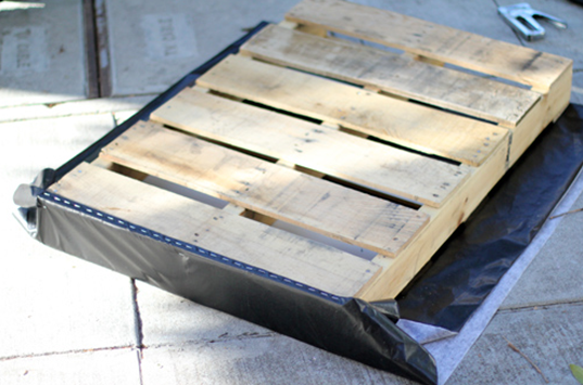 你也可以自己動手打造一個微型垂直花園