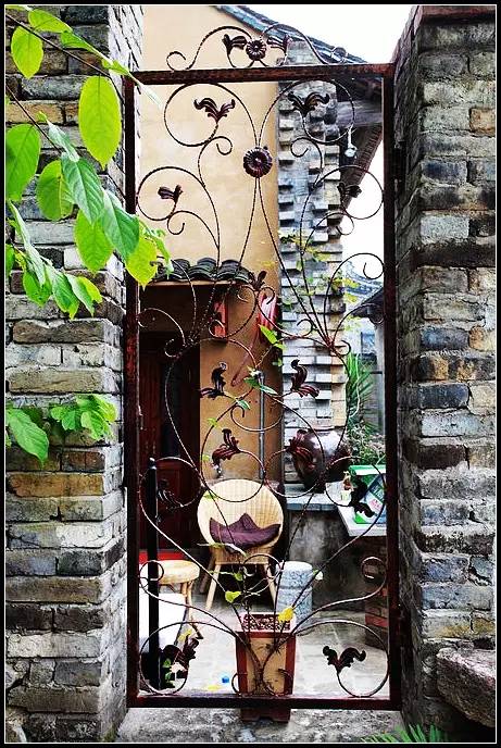 不同國(guó)家的民居改造文化磚案例