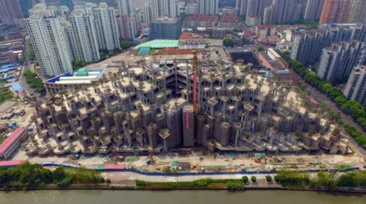 蘇州河畔現古巴比倫空中花園