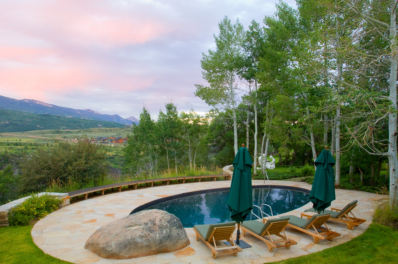 美國科羅拉多州紅峰牧場