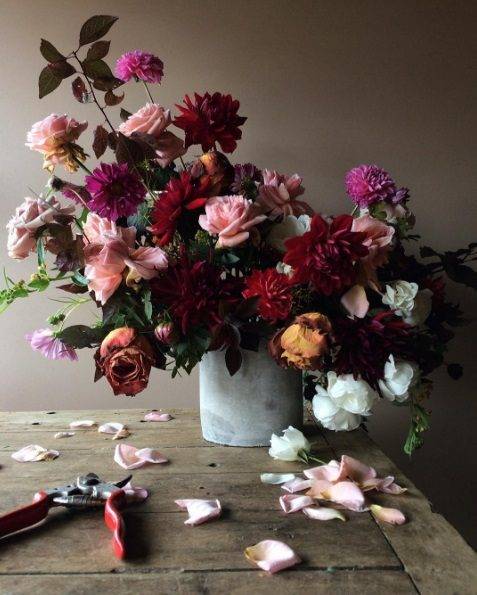 創(chuàng)意插花讓你穿越到維多利亞時(shí)代