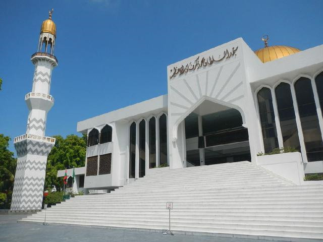 世界人口最擁擠的城市馬累是什么樣子的?