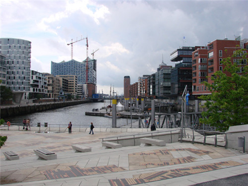 載入史冊的城市更新項目:漢堡海港城