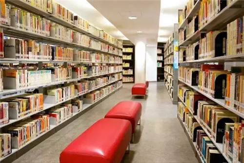 書墻:在城市圍墻中植入閱讀空間