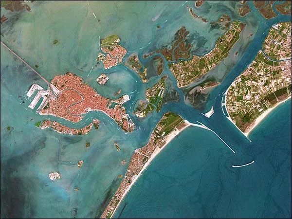 衛(wèi)星拍攝的世界運(yùn)河衛(wèi)星影像