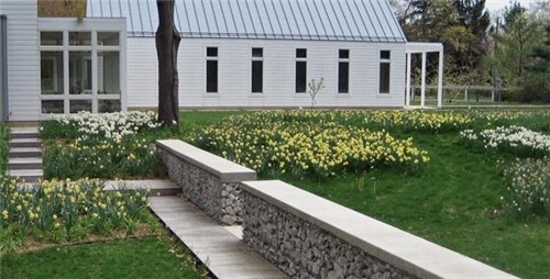 石籠籃子——花園景觀設計的高度創意