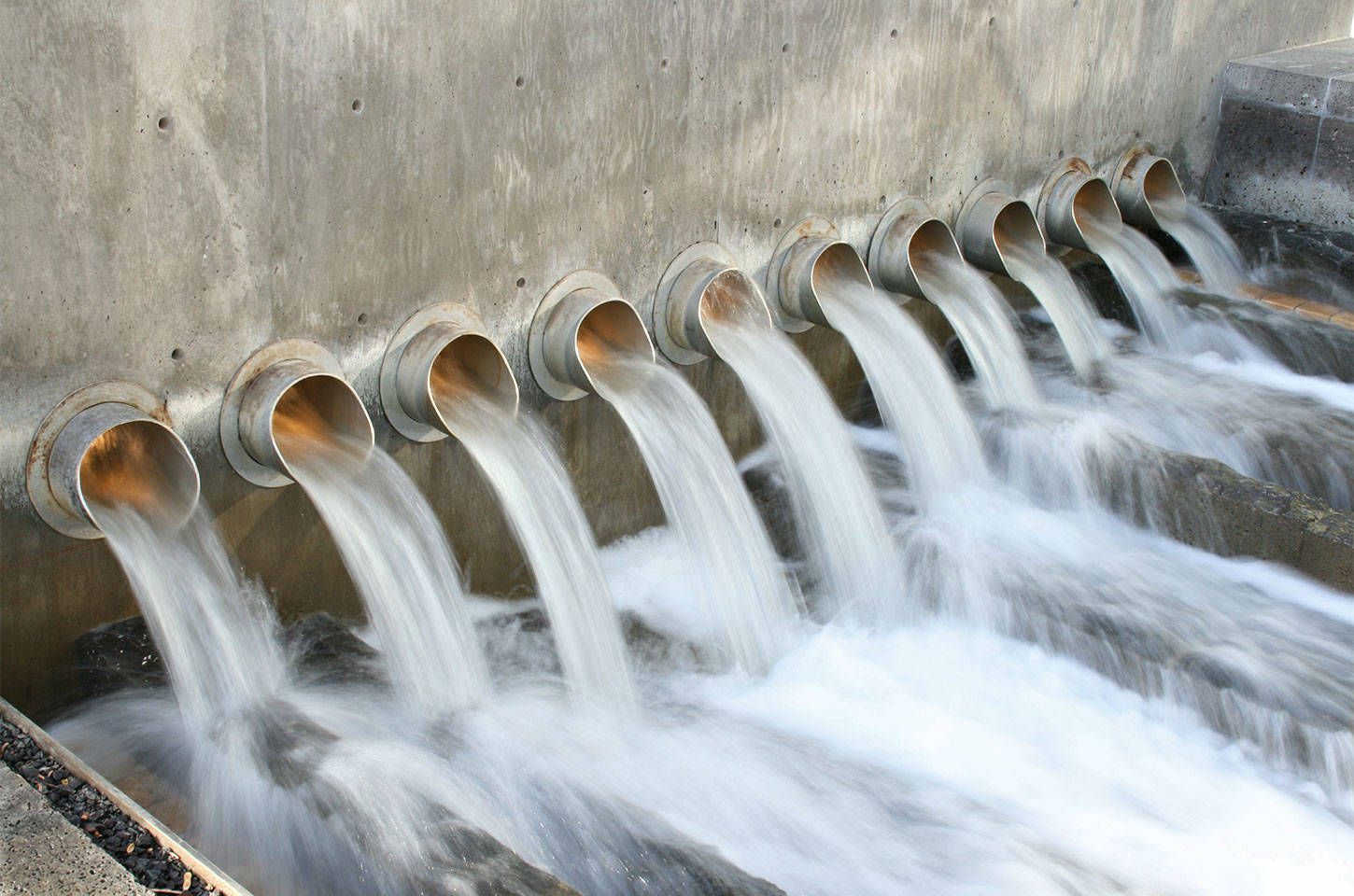 光影與水景的交合--美國梅薩藝術中心