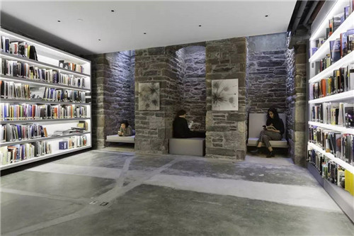 建筑大師為藝術(shù)大師設(shè)計(jì)的房子