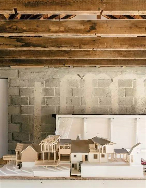 建筑大師為藝術(shù)大師設(shè)計的房子