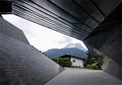 好的建筑設計，首先得經受住“一刀切”