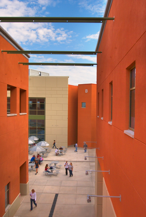 建筑和景觀一體化-----美國皮馬社區學院校園景觀設計