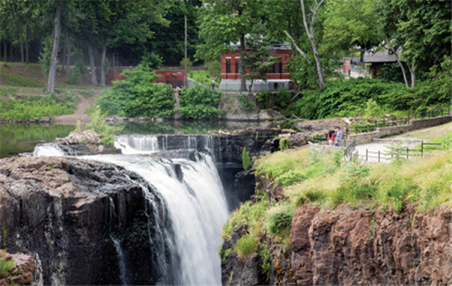 工業(yè)遺址改造:美國帕特森大瀑布森林公園