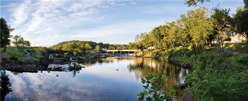 工業(yè)遺址改造:美國帕特森大瀑布森林公園