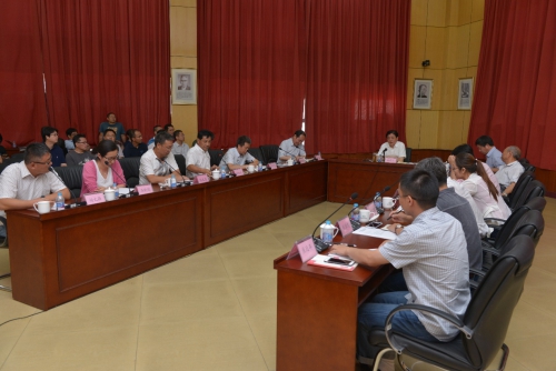 中國科學院劉偉平調研中科院植物研究所