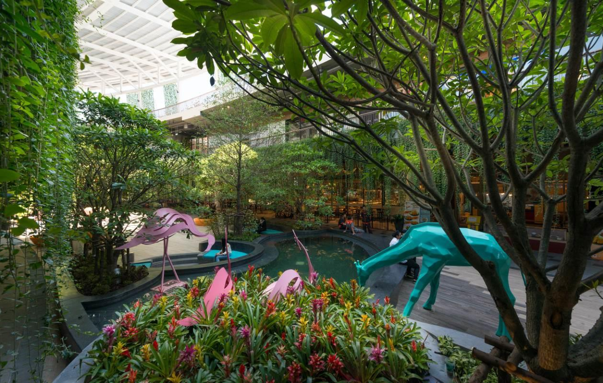 泰國(guó)曼谷普吉中心百貨商場(chǎng)