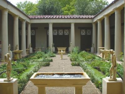 古希臘人用噴泉為居民提供飲用水