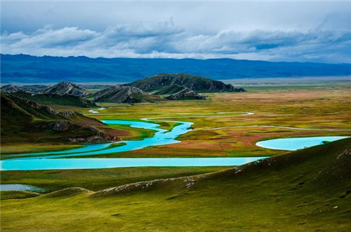 中國最美濕地巴音布魯克，空中草原那拉提